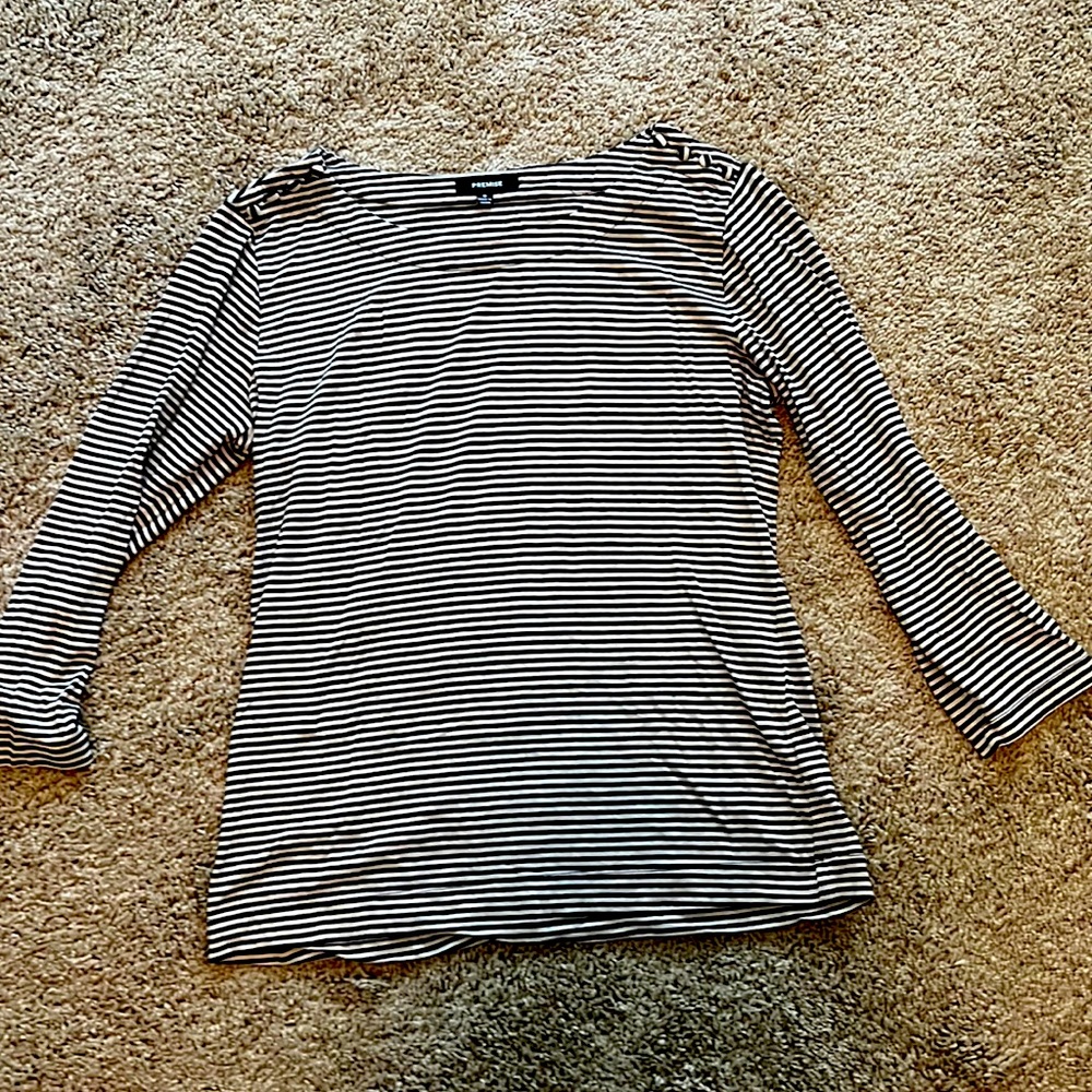 Black and white horizontal striped blouse